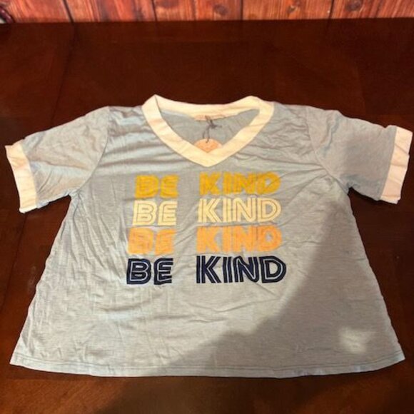 Saints & Hearts "Be Kind" Womens V-Neck T-Shirt  Cotton Polyester Blend - Picture 1 of 6